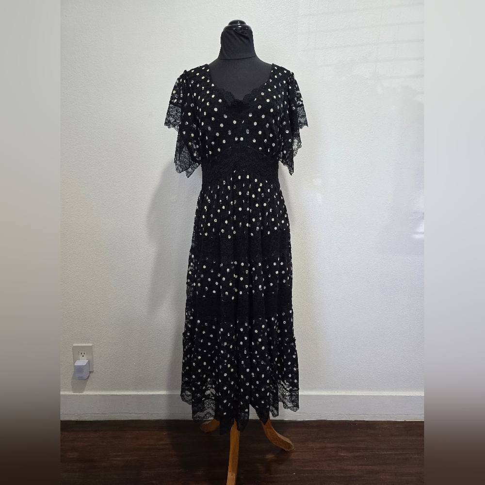 RETRO Black and White Polka Dot Lace Dress. By SFIZIO